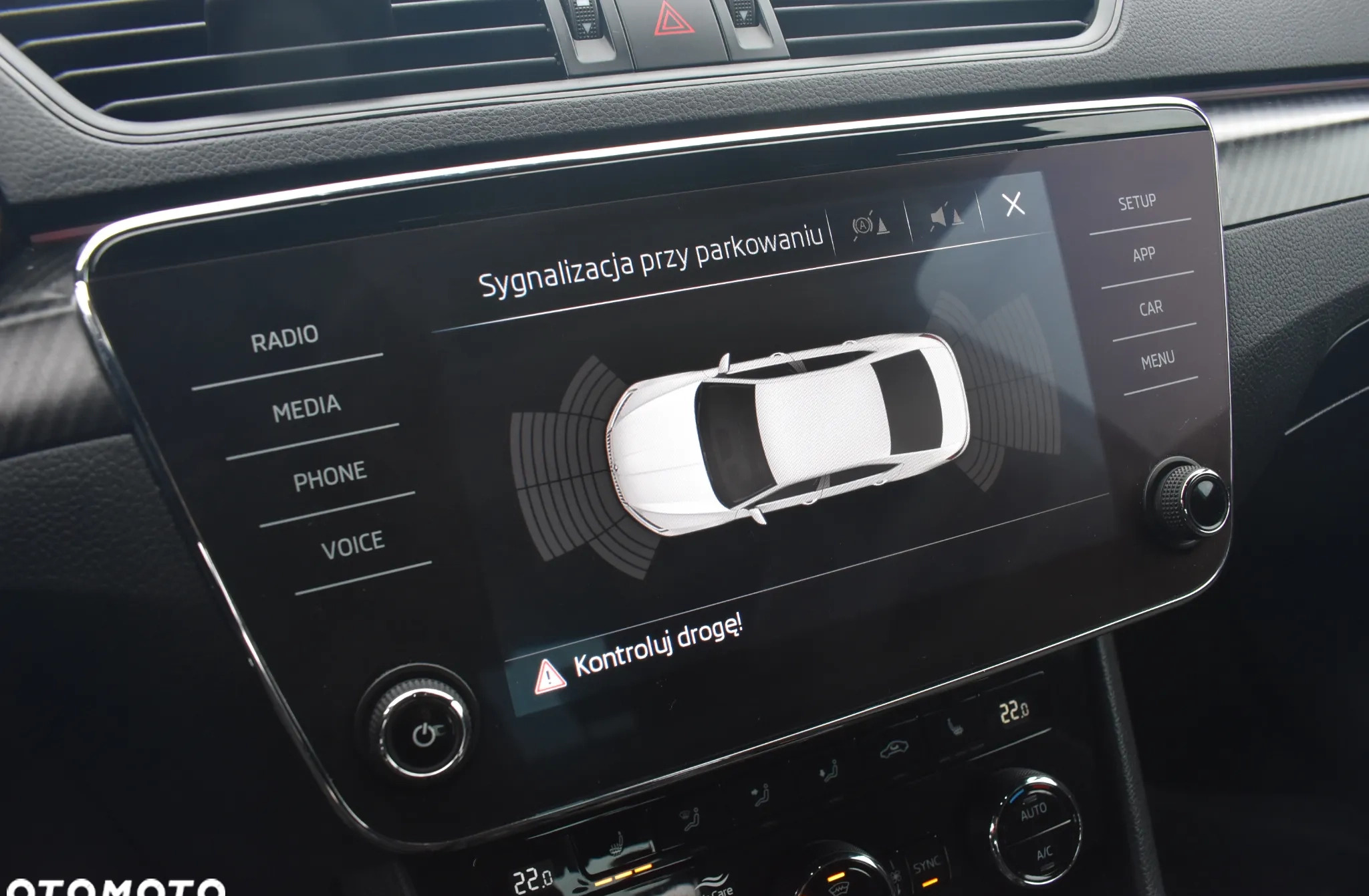 Skoda Superb cena 82300 przebieg: 218319, rok produkcji 2020 z Wąchock małe 781